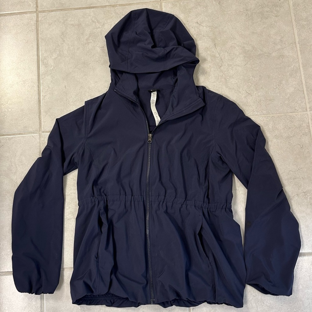 Lululemon Navy Lined Hooded Jacket Size 8 Like New